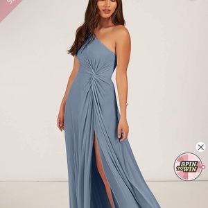 AZAZIE Brooke Bridesmaid Dress. New with tags. Size 12. Fitted bodice.